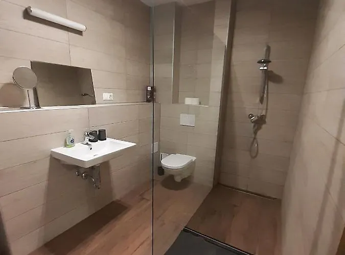 Beach Home Апартаменты *